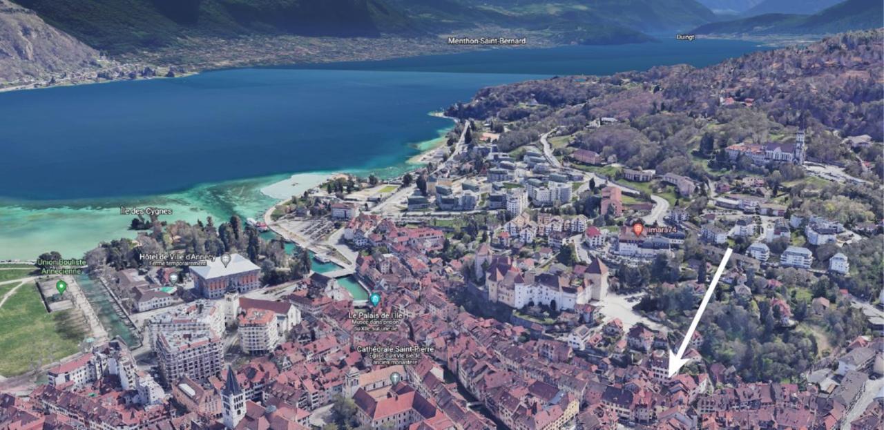 Coup de Coeur au pied du château - Joli studio idéalement placé Annecy Exterior foto